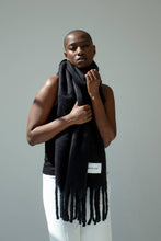 Load image into Gallery viewer, The Reykjavik Scarf -Black - AW23