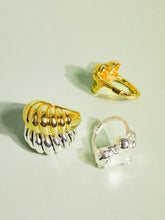 Load image into Gallery viewer, Nalani 18K GoldContemporary Croissant Ring