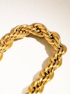Sadie 18K Gold Non-Tarnish Braided Stackable Bracelet