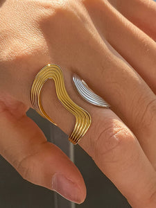 Xena 18K Gold Non-Tarnish Wavy Abstract Ring: Multi-Colored