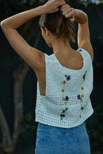 Load image into Gallery viewer, Flower Crochet Top