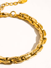 Load image into Gallery viewer, Kolt 18K Gold Non-Tarnish Thin Chain Bracelet