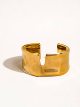 Load image into Gallery viewer, Clyde 18K Gold Non-Tarnish Abstract Bold Bangle