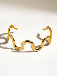 Félix 18K Gold Non-Tarnish Wavy Bold Statement Bracelet