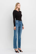 Load image into Gallery viewer, High Rise Straight Jeans