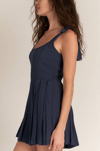 Shoulder Tie Pleated Romper