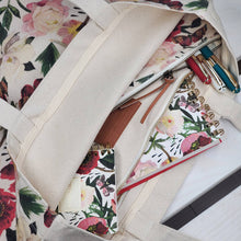 Load image into Gallery viewer, Peonies Pouch