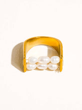 Load image into Gallery viewer, Romane 18K Gold Non-Tarnish Beaded Pearl Ring