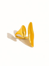 Load image into Gallery viewer, Danielle 18K Gold Non-Tarnish Abstract Statement Ring