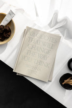 Load image into Gallery viewer, 101 Quotes That Will Change The Way You Think