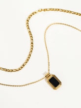 Load image into Gallery viewer, Mare 18K Gold Stack Necklace With Square Pendant