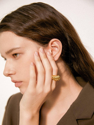 Nalani 18K GoldContemporary Croissant Ring