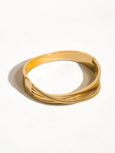 Load image into Gallery viewer, Yuna 18K Gold Non-Tarnish Chain Bangle Bracelet