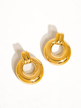 Load image into Gallery viewer, Viktor 18K Gold Non-Tarnish Classic Hoop Earring