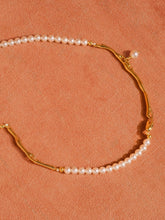 Load image into Gallery viewer, Maylis 18K Gold Classic Pearl Necklace