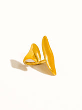 Load image into Gallery viewer, Danielle 18K Gold Non-Tarnish Abstract Statement Ring