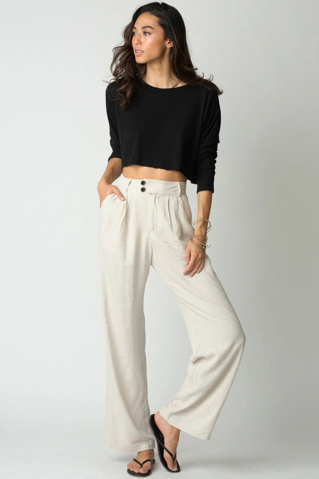 high waist, wide leg linen pant with double button front closure 