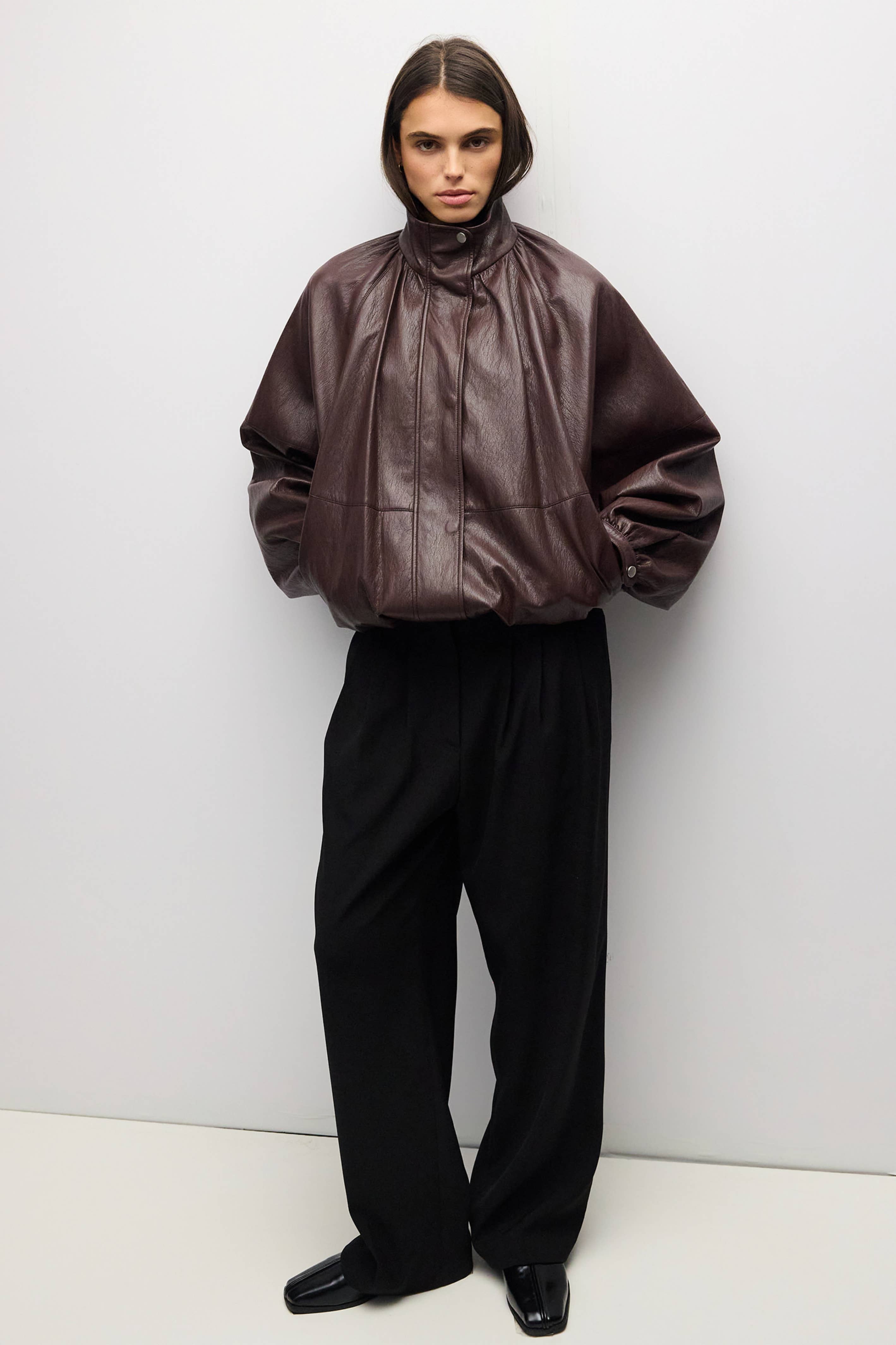 Oversized batwing sleeve pleated bomber jacket for women