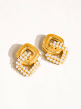 Load image into Gallery viewer, Cometa 18K Gold Non-Tarnish Pearl Chain Earring