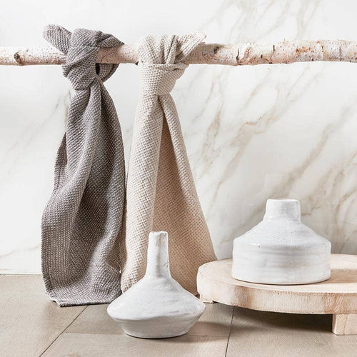 Pointed Top Organic Vase