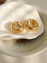 Load image into Gallery viewer, Hunter 18K Gold Non-Tarnish Classic U Hoop Earring