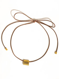 Chant 18K Gold Black Leather With Stripe Pendant Choker