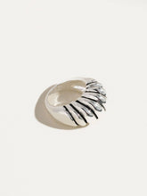 Load image into Gallery viewer, Nalani 18K GoldContemporary Croissant Ring