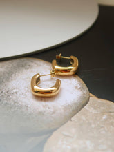 Load image into Gallery viewer, Demi 18K Gold Non-Tarnish Classic C Hoop Earring