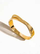 Load image into Gallery viewer, Yuna 18K Gold Non-Tarnish Chain Bangle Bracelet