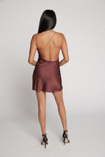 Load image into Gallery viewer, Maroon Silky Mini