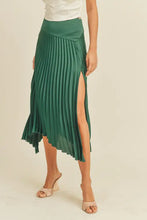 Load image into Gallery viewer, Emerald Pleated Skirt