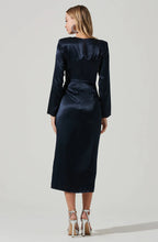Load image into Gallery viewer, Mariposa Dress